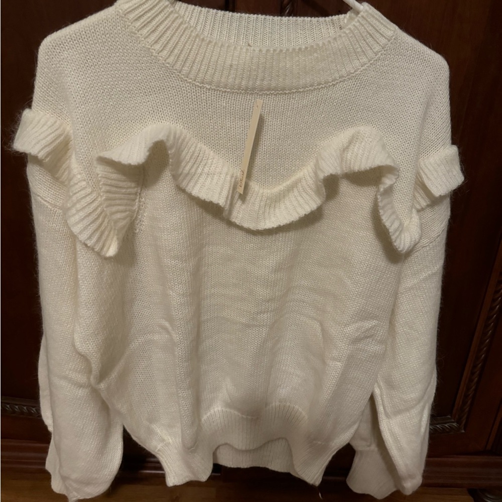 Blush brand, cream colored size M/L